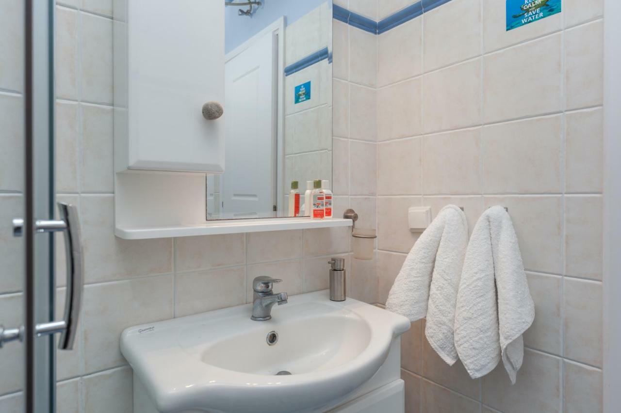 Just Blue With Amazing Sea Views In Piso Livadi Βίλα Εξωτερικό φωτογραφία
